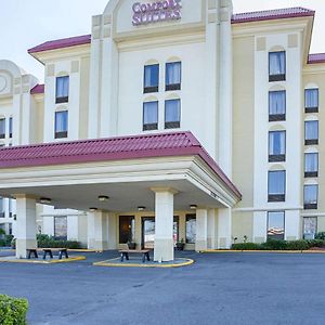 Comfort Suites University